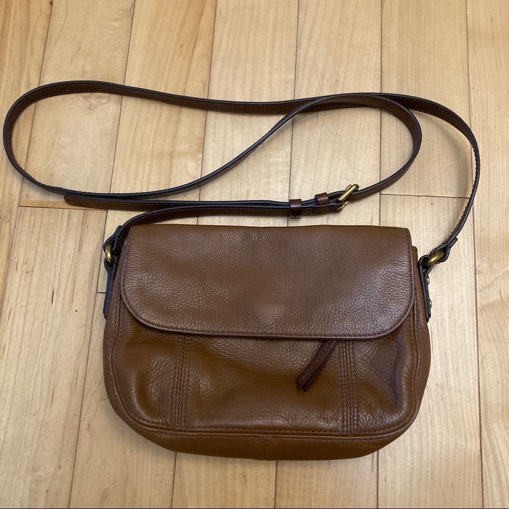Fossil brown leather crossbody shoulder bag purse